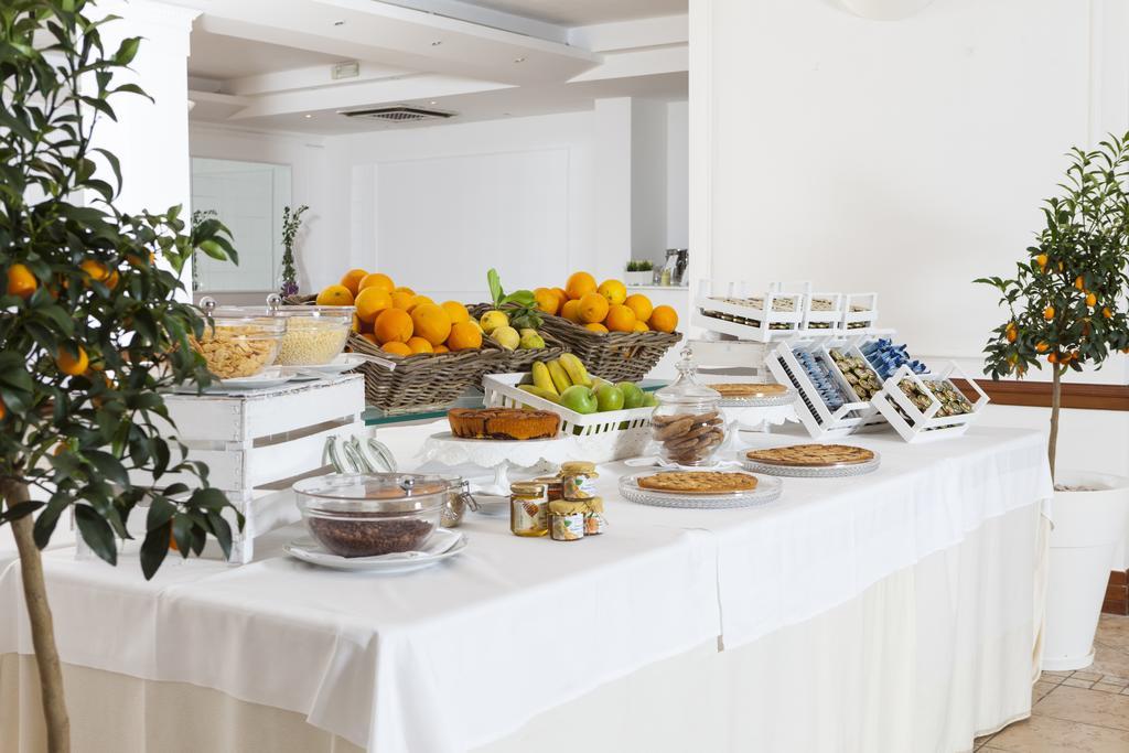 Sud Beach Hotel Fronte Mare By Ria Hotels Marina Di Pulsano Εξωτερικό φωτογραφία